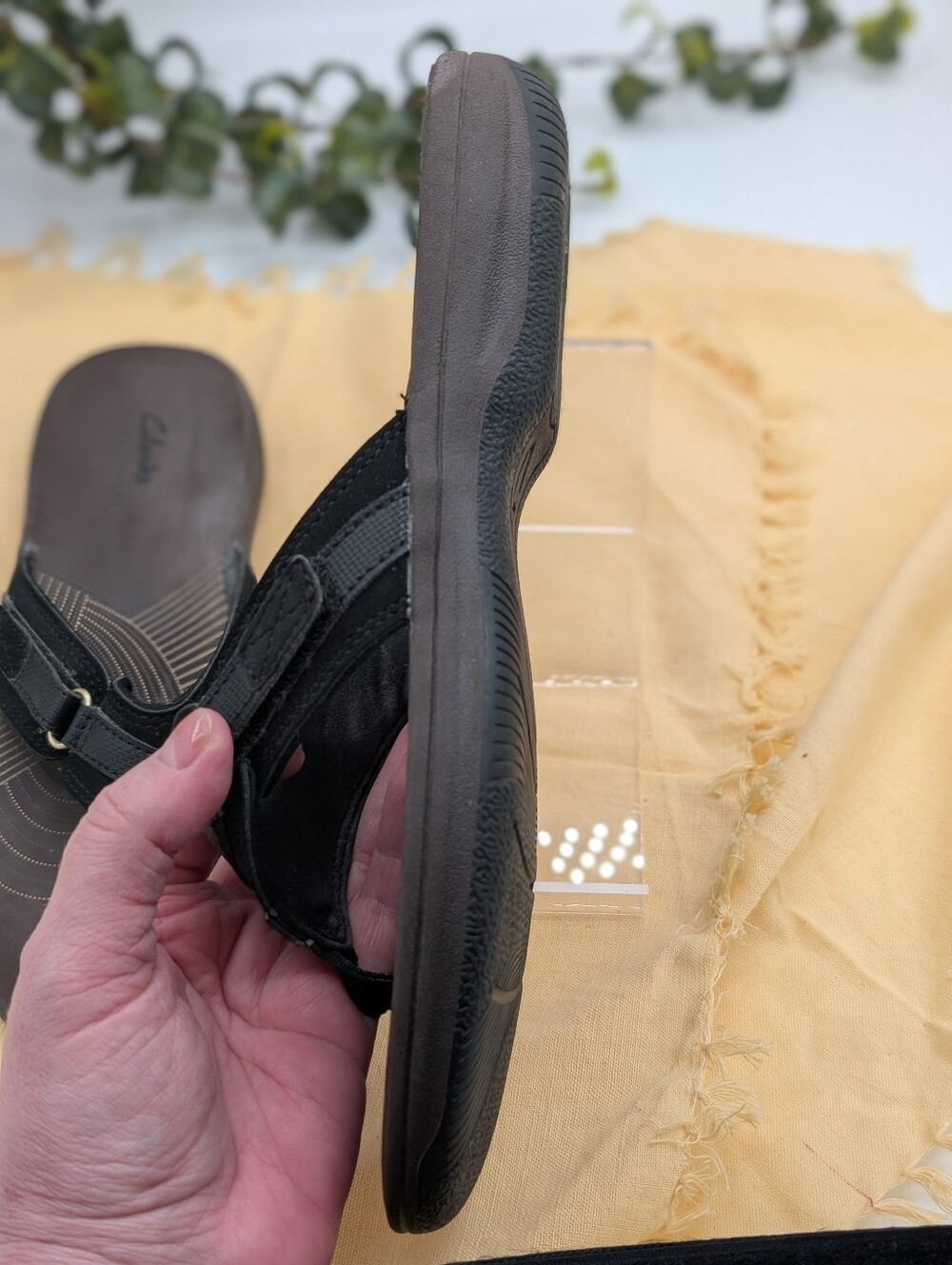 Clarks Comfort Walking Sandals Black Adjustable Strap Cushion Cloudsteppers 8 - Picture 7 of 11
